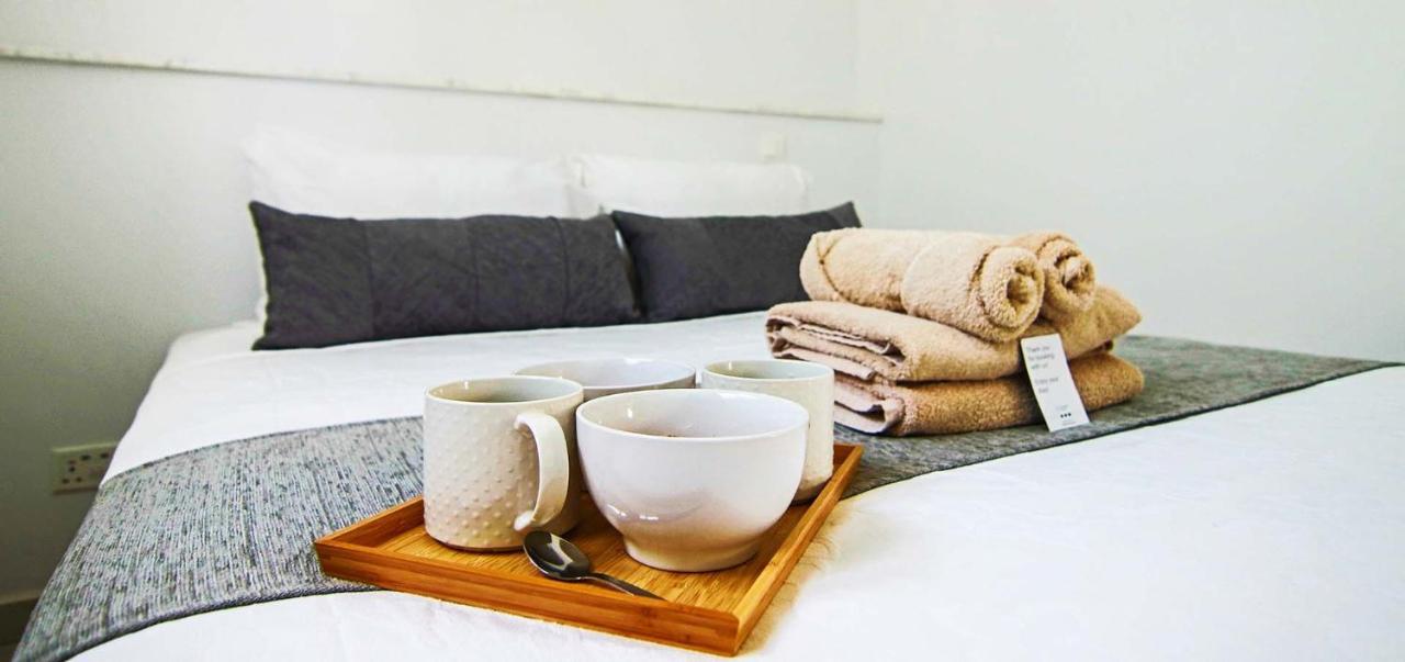 パ フォスPhaedrus Living - Seaside Executive Flat Harbour 204アパートメント エクステリア 写真